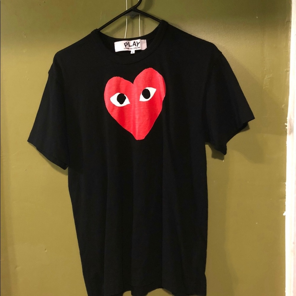Comme Des Garçon Play Tee Black